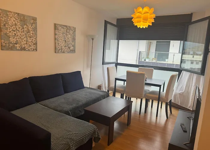 Relajate En Ramales De La Victoria, Con Piscina Y Parking Ramales de la Victoria